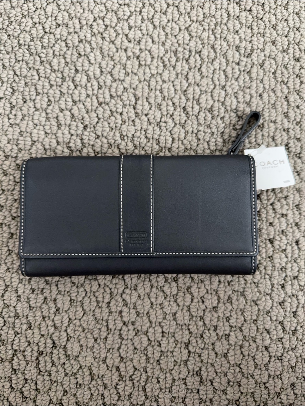 Vintage Coach Black Leather Checkbook Wallet with Contrast Stitching NWT